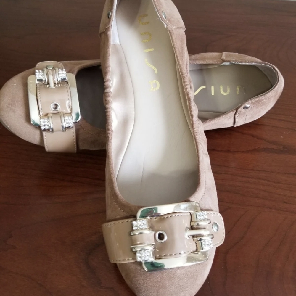 Unida Tan Flats
